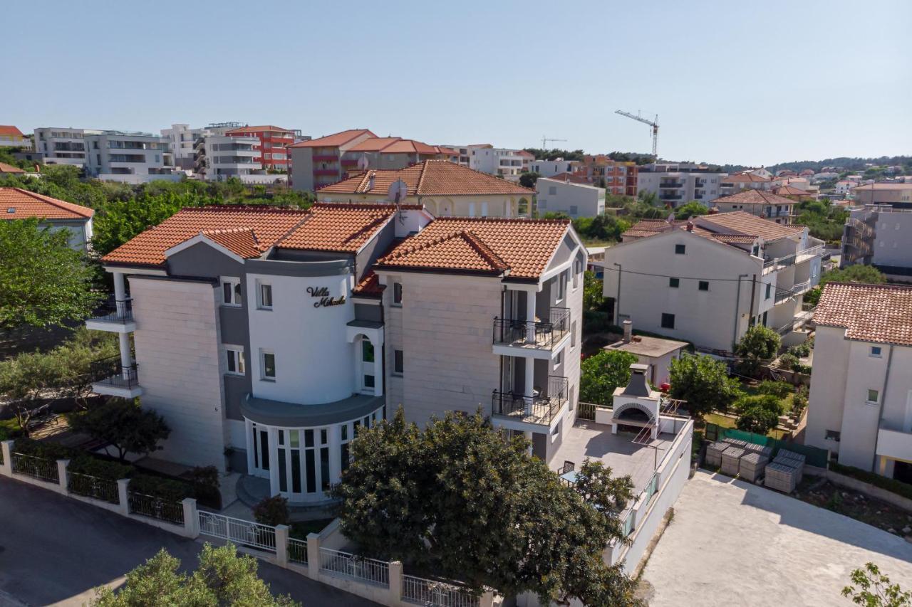 Island Resort Mihaela - Happy Rentals Trogir Exterior photo